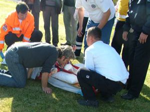 Yaralı bebeğe helikopter ambulans