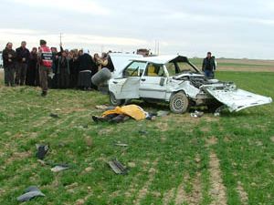 Kuluda trafik kazaları: 1 ölü 3 yaralı