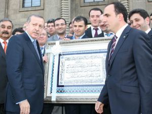 Selçuklu teşkilatı Başbakan Erdoğanı ziyaret etti