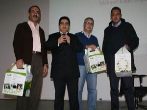 Rehber öğretmenlere ergenlik semineri