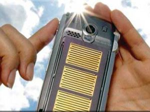 Tek SMSle cep telefonunuza girebilirler!