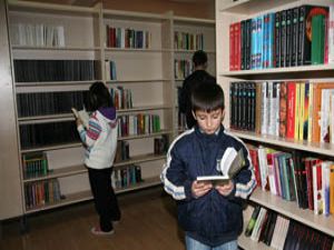 Kütüphanelerde kampanya devri başladı