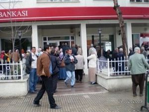Ziraatten 1 milyarlık kredi çekildi