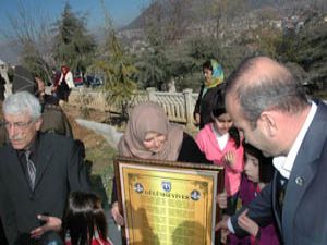 İlk şehit kadın pilot mezarı başında anıldı