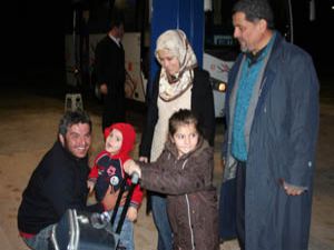 Libyadan gözyaşları içinde Konyaya geldiler