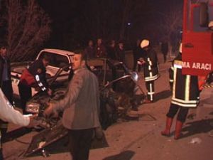 Hatıp Caddesinde kaza: 3 yaralı