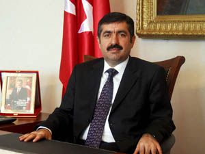 Vali Doğanın gazeteciler günü mesajı