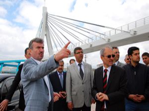 Türkiyenin en uzun asma yaya köprüsü Konyada