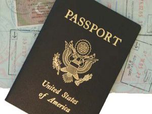 Vizelerden sonra pasaportlar da kalkıyor