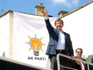 "Kimse bizden habersiz at koşturamaz"