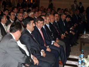 Davutoğlu; "Ekonomimiz mükemmele gidiyor"