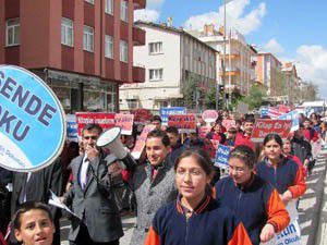 Seydişehirde Gençlik Yürüyüşü
