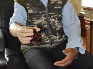 12 yıl sonra protez koluna kavuştu