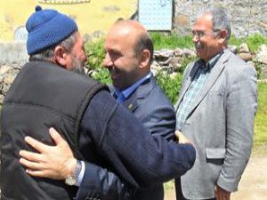 "Halk kendini unutmayanları unutmaz"