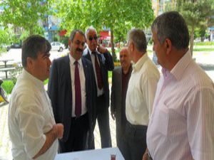 "Oy verecek başka parti mi var?"