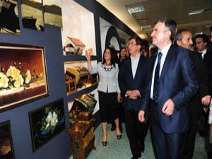 Altış Dokunuşlar Sergisi büyük ilgi görüyor
