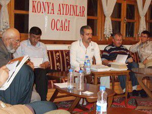 "Cemil Meriç, arafta kalarak hakikatı söyledi"