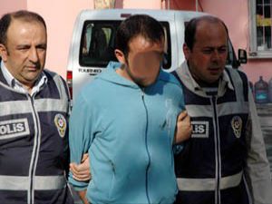 Annesini öldürüp kızıyla yaşamışlar