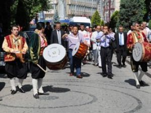 Akşehirde Nasrettin Hoca şenlikleri başladı