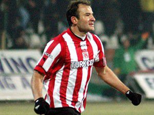 Mehmet Yıldız serbest, 19 tutuklama talebi
