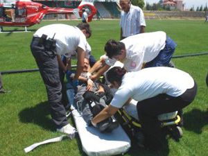 Kalp krizi geçiren hastaya acil yardım