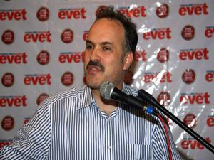 Ekonomik kriz yolda, fazla harcamayın