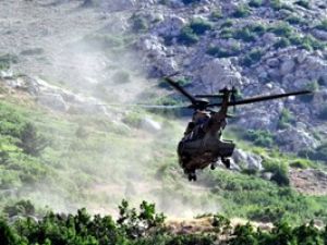 Halkapınarda helikopterli kurtarma
