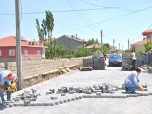 Kuluda kaldırım ve peyzaj çalışması