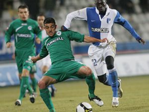 Konyaspor maç saatini bekliyor