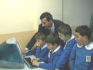 Altınekine ücretli öğretmen alınacak