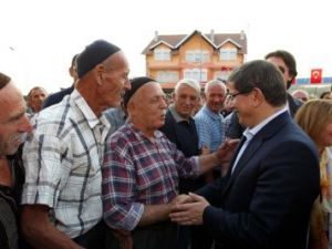 Dışişleri Bakanı Ahmet Davutoğlu Kosovada
