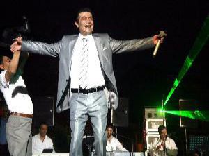 Oğuz Yılmaz Konyada konser verdi