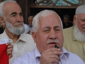 Konyada Rabbani için gıyabi namaz