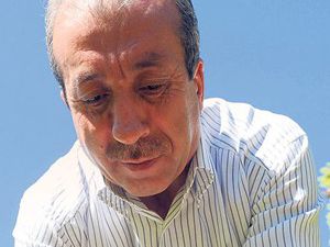 Bakan Mehdi Eker trafik kazası geçirdi