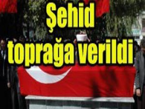 Şehit polis toprağa verildi