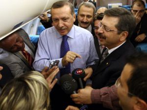 Erdoğan muhalefete uçaktan yüklendi