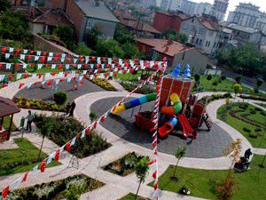 Meramda 13 park hizmete açıldı