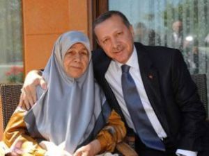 Başbakanın Kuran Okuyuşunu Yorumladı