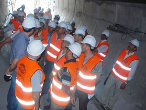 100 yıllık rüyayı yerinde incelediler