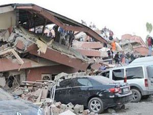 Deprem bölgesinde hayat normalleşiyor