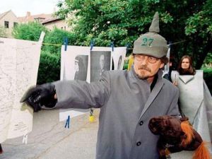 Türkler ajan gözetiminde öldürüldü