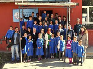 Bozkır ve Derbentteki öğrencilere yardım
