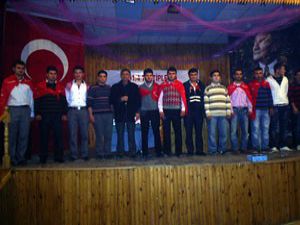 Hüyükte asker gecesi