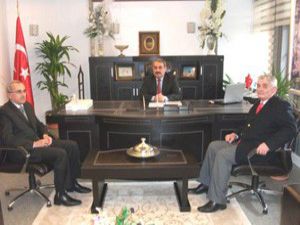 Başkandan Erdem ve Etyemeze ziyaret