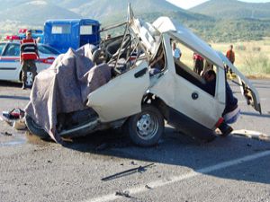 Konyada trafik kazası: 2 ölü