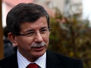 Bakan Davutoğlu Konyada Fransayı uyardı