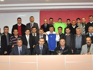 Meramda halı saha turnuvası başlıyor