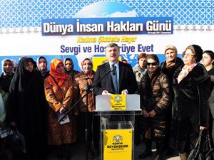 Huzur şehrinde sevgi konferansları