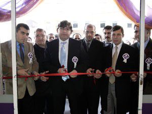 Adese açılışlara ara vermiyor