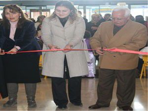 Minik öğrencilerin sanat sergisi